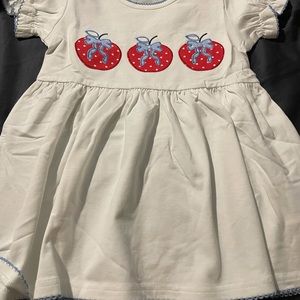 Shrimp and grits apple shirt